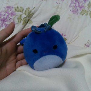 SQUISHMALLOWS - Bluby the Blueberry - Keychain - NWT!